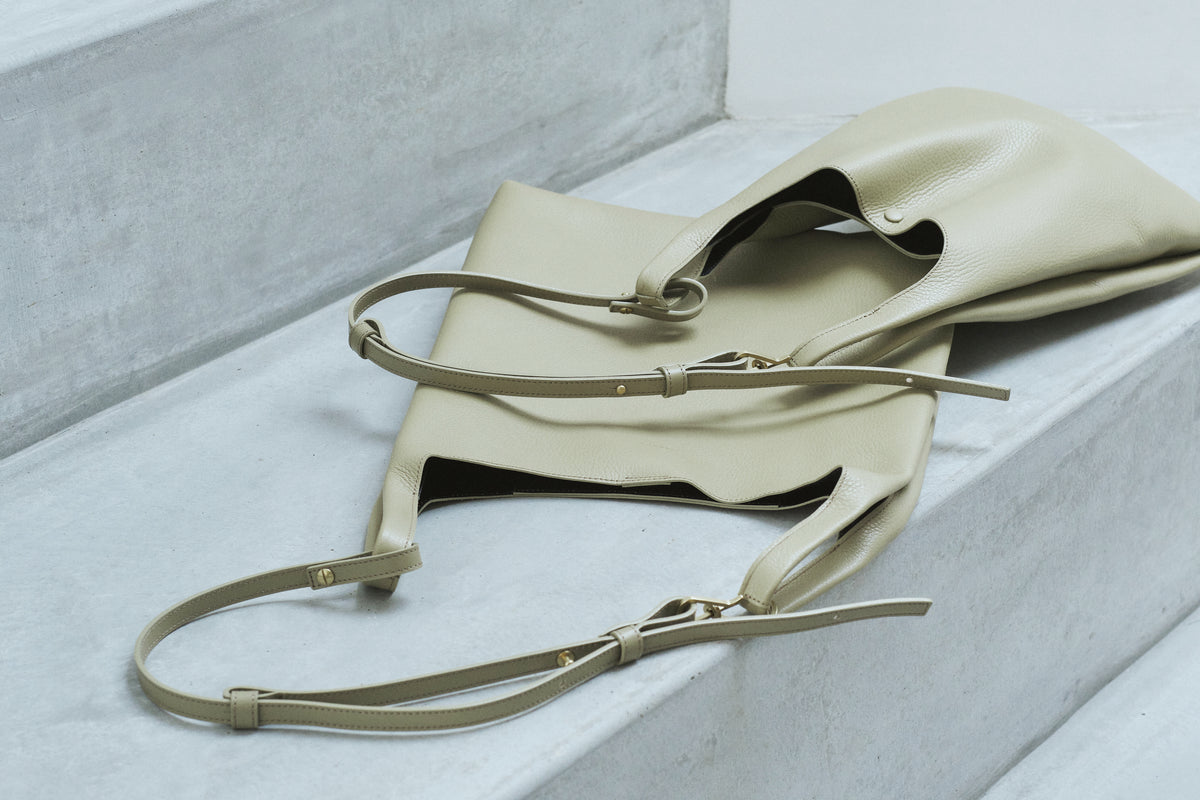 DOUBLE FACED SHOPPER LARGE/DEFECTIVE(金具の不良) – marrowjapan
