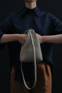 SUEDE RING MUFF
