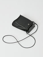 画像をギャラリービューアに読み込む, BENT POUCH/BLACK

