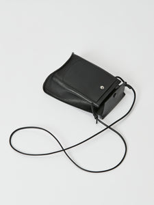 BENT POUCH