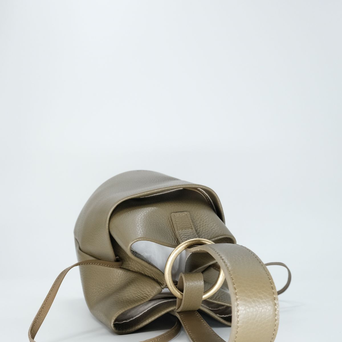 ROUND HANDLE(2026年2月上旬販売開始)