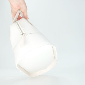 【新品未使用】RomaRo Boston Bag ホワイト ポーチ付き DEFORMED BOSTON – marrowjapan