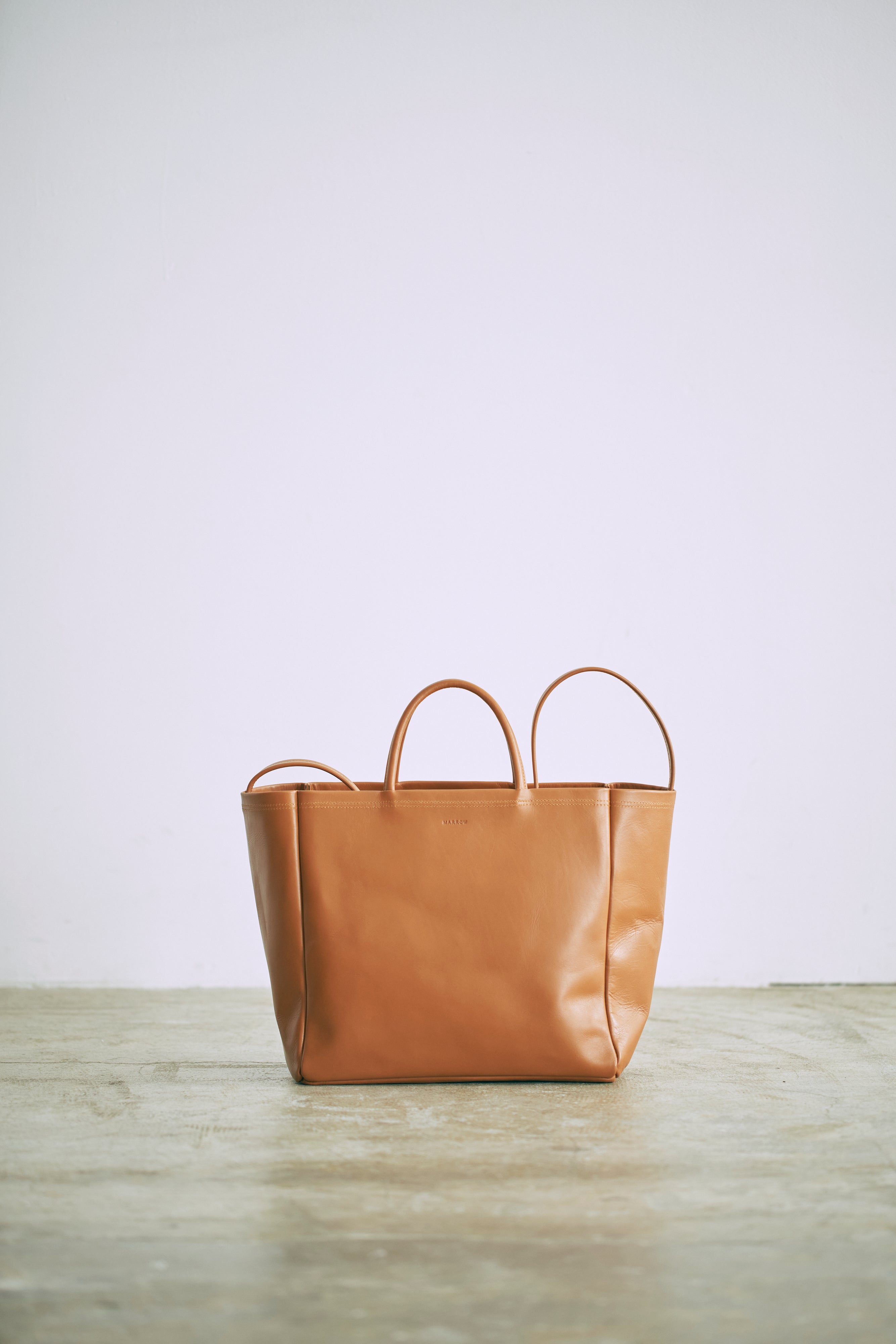 HANDLE TOTE/GOLD