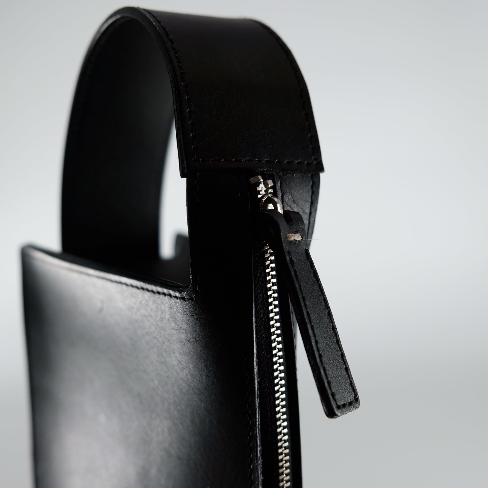 HANDLE CLUTCH