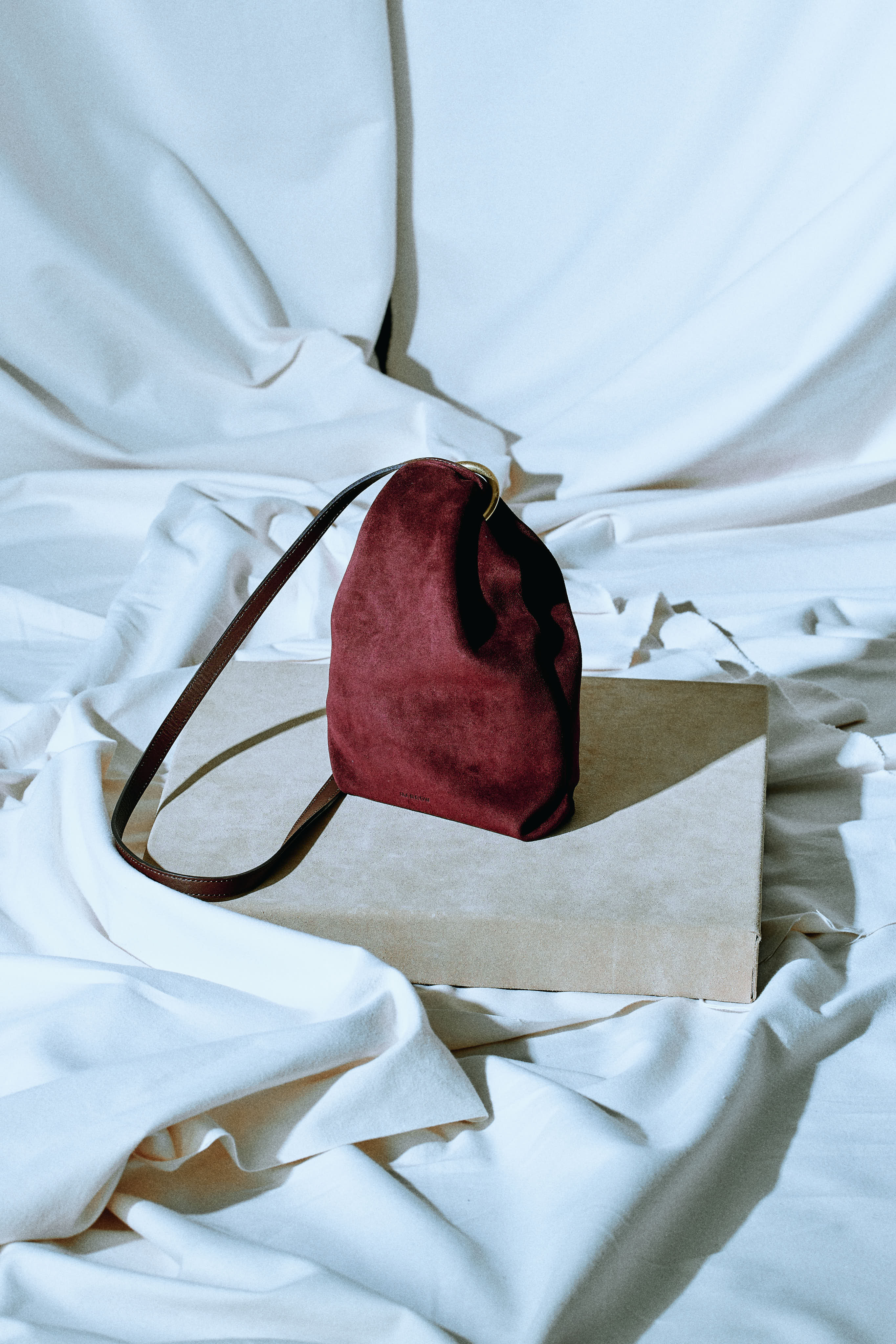 SUEDE RING MUFF